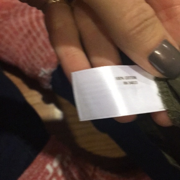 NWT Army Green Old Navy Button down S/L top - Picture 5 of 6